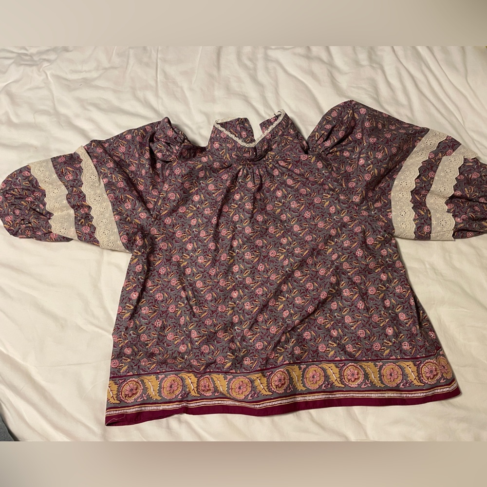 Hunter Bell Molly top